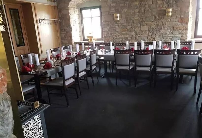 ホテル Pension Gasthaus Zur Forelle
