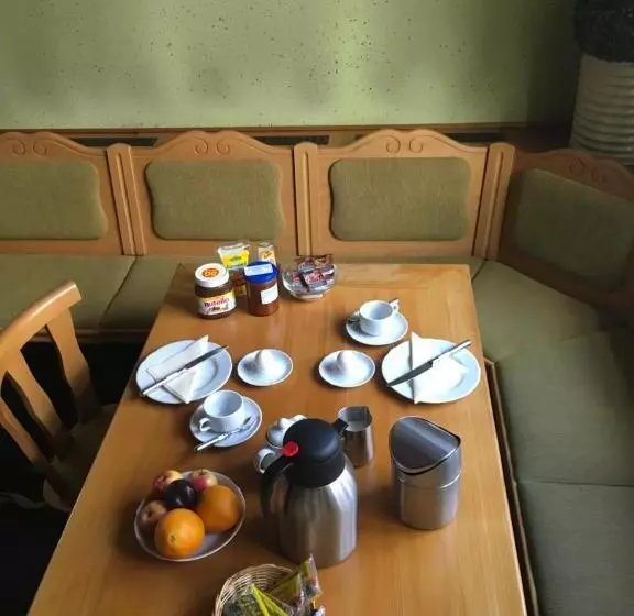 ホテル Pension Gasthaus Zur Forelle
