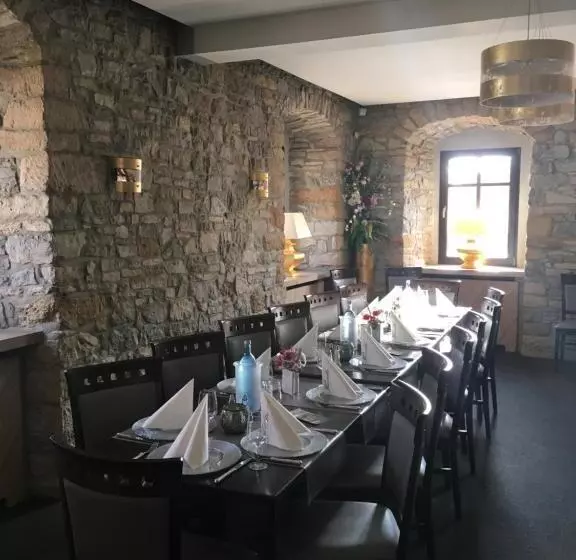 ホテル Pension Gasthaus Zur Forelle