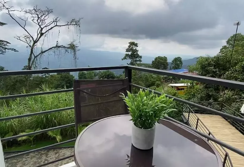 Hotelli Solaris Glamping Exclusive