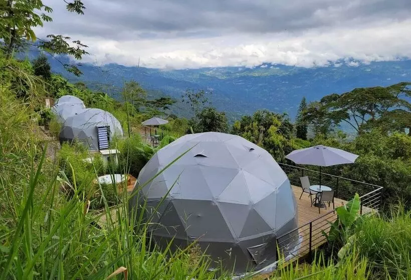 Hotelli Solaris Glamping Exclusive
