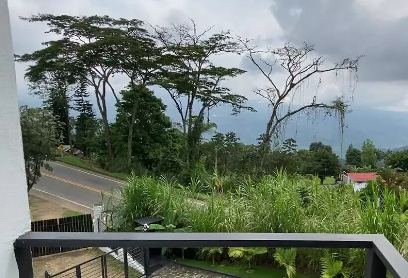 Hotelli Solaris Glamping Exclusive