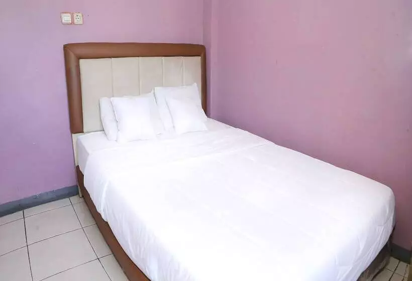 ホテル Spot On 92022 Dian Tanjung Beringin