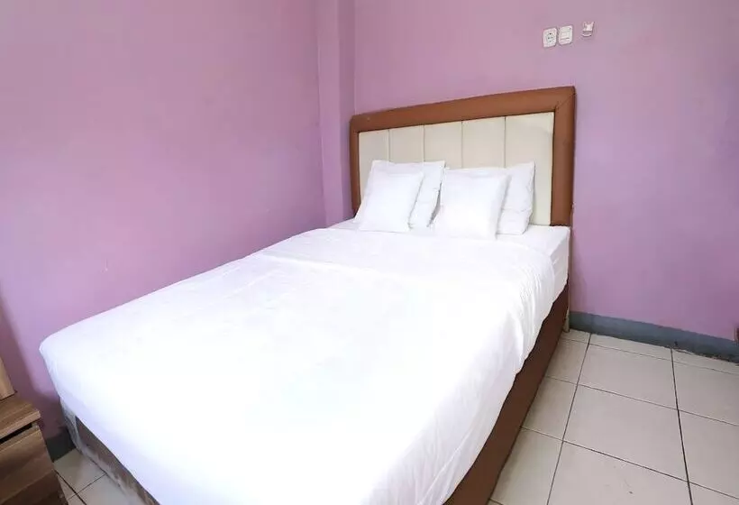 ホテル Spot On 92022 Dian Tanjung Beringin