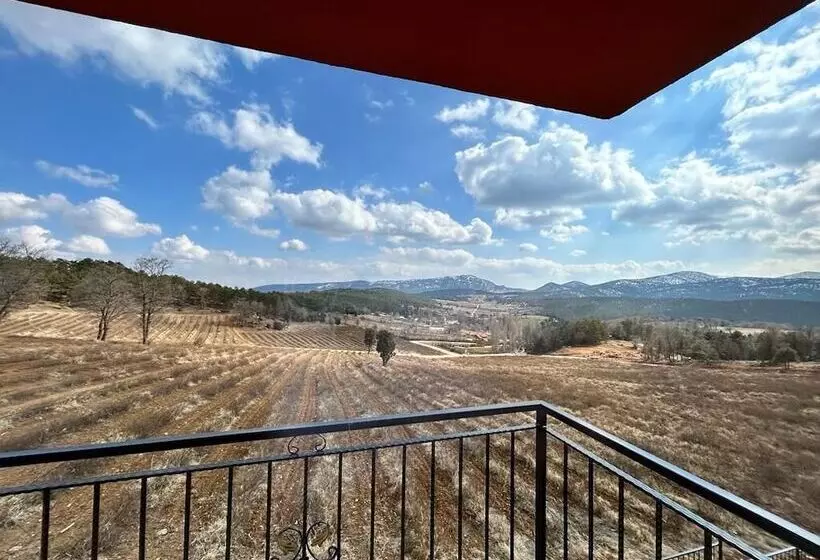 La Vie En Rose Otel By Söğütdağı