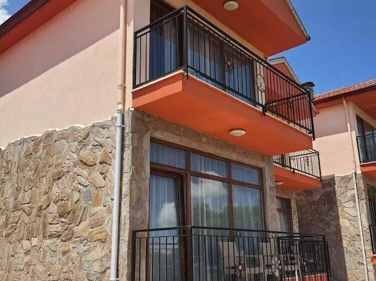 La Vie En Rose Otel By Söğütdağı