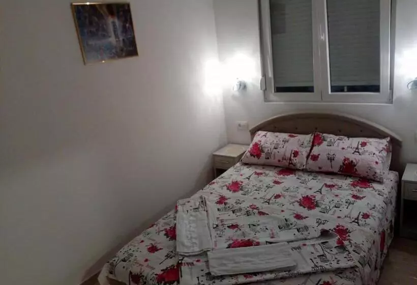 پانسیون Apartmani M&v