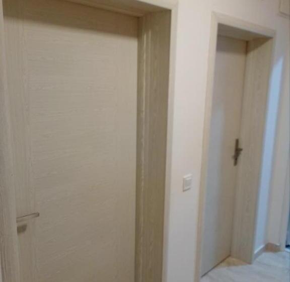 پانسیون Apartmani M&v