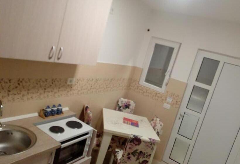 پانسیون Apartmani M&v