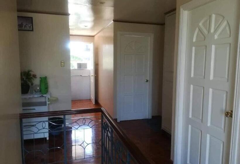 پانسیون Juliet Guest House Near Enchanted Kingdom