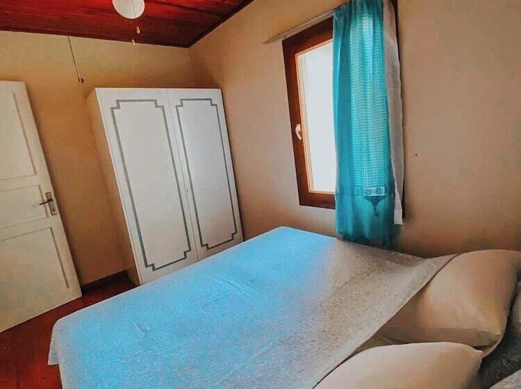 بنسيون Moon Ayvalık