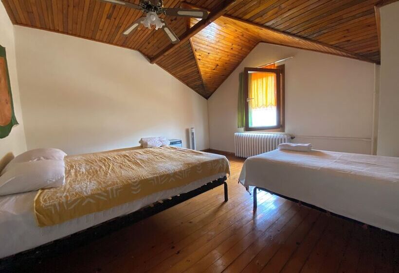 بنسيون Moon Ayvalık