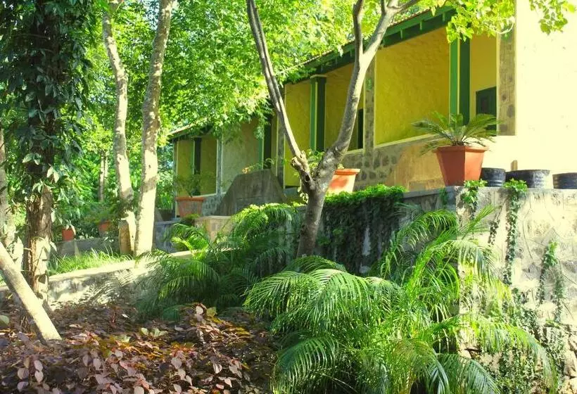 Lomakeskus The Last Shola