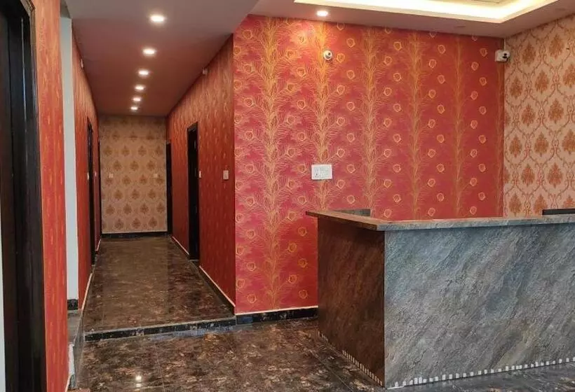 ユースホステル Ashirwaad Palace Ayodhya
