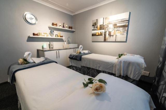 Fairways Resort 6 Sleeper Unit