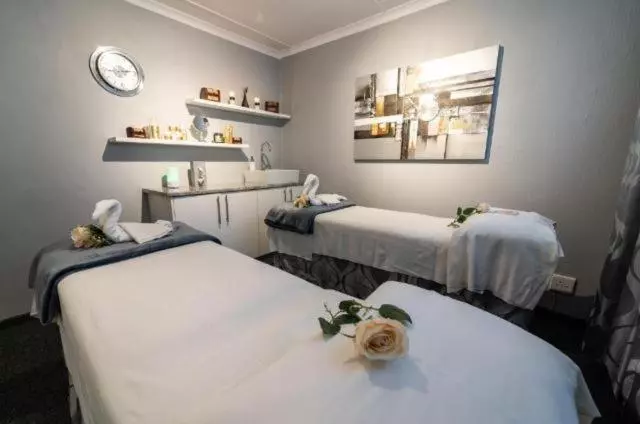 Fairways Resort 6 Sleeper Unit