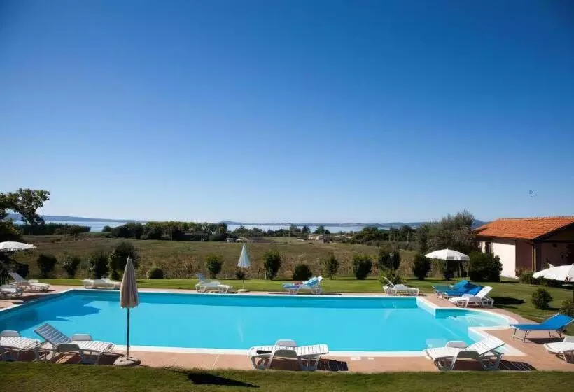 هتل Agriturismo L Elce