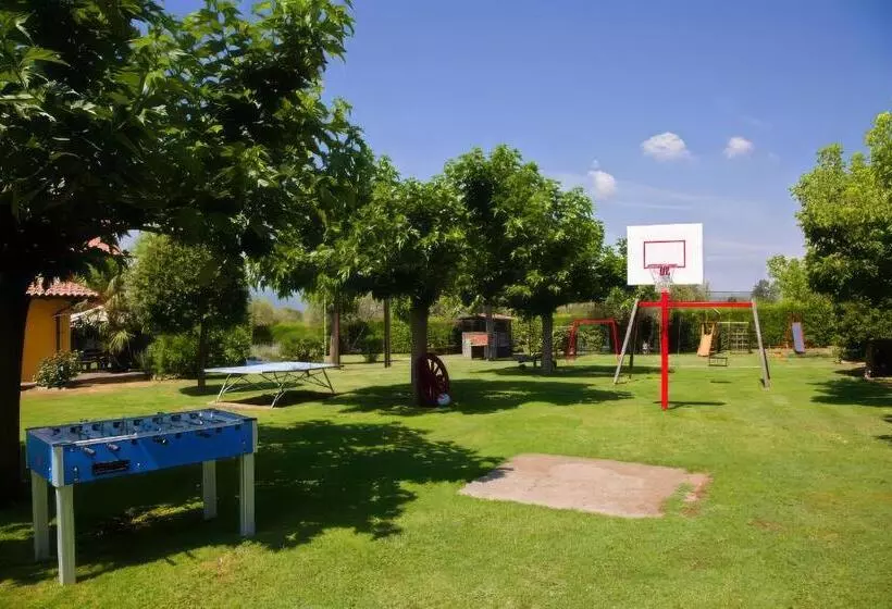 هتل Agriturismo L Elce