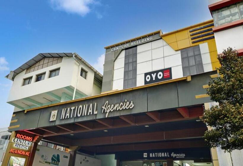 בית מלון כפרי Century Regency