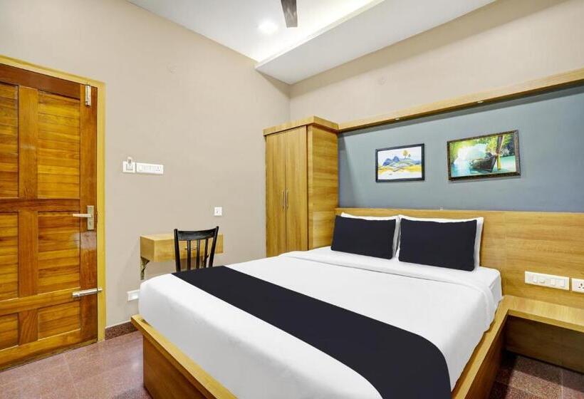 בית מלון כפרי Century Regency