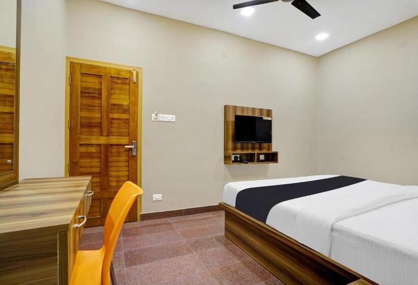 Hotel Century Regency