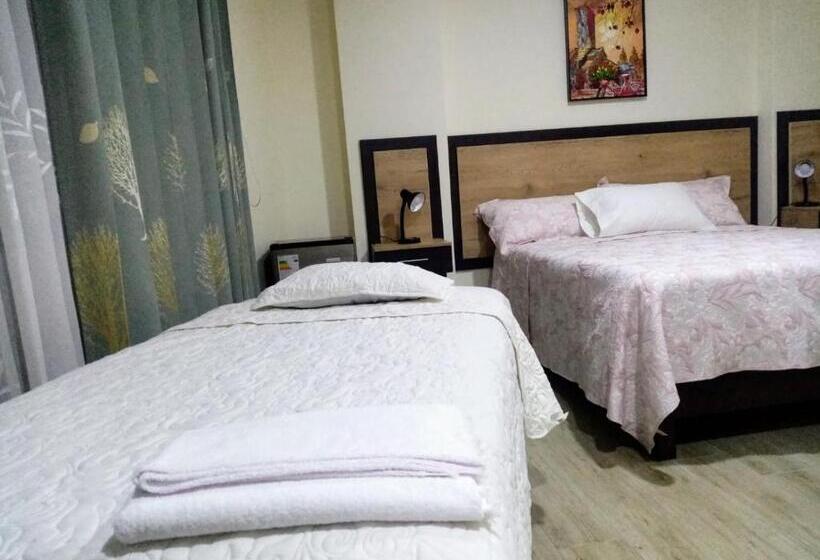 هتل Gran Caramolle