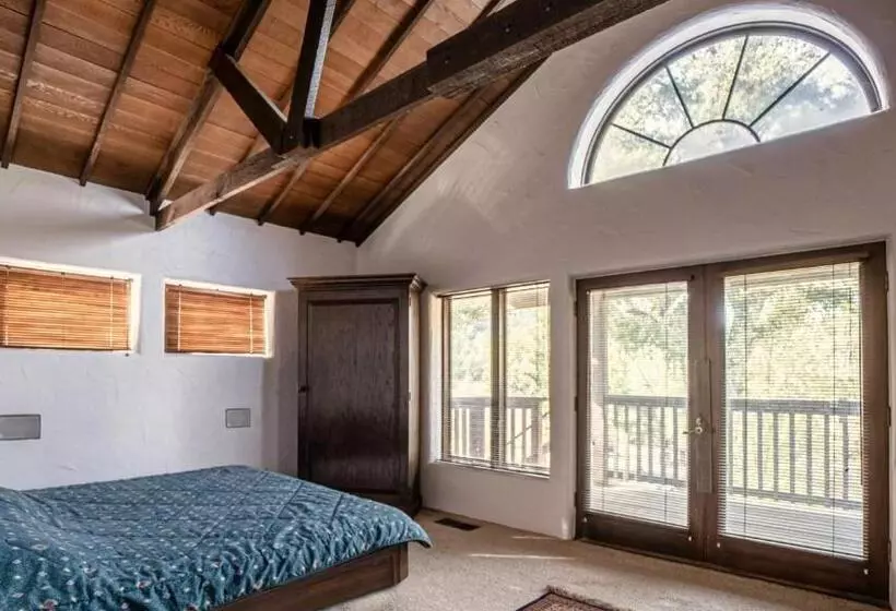 ホテル Sierra Foothills Haven