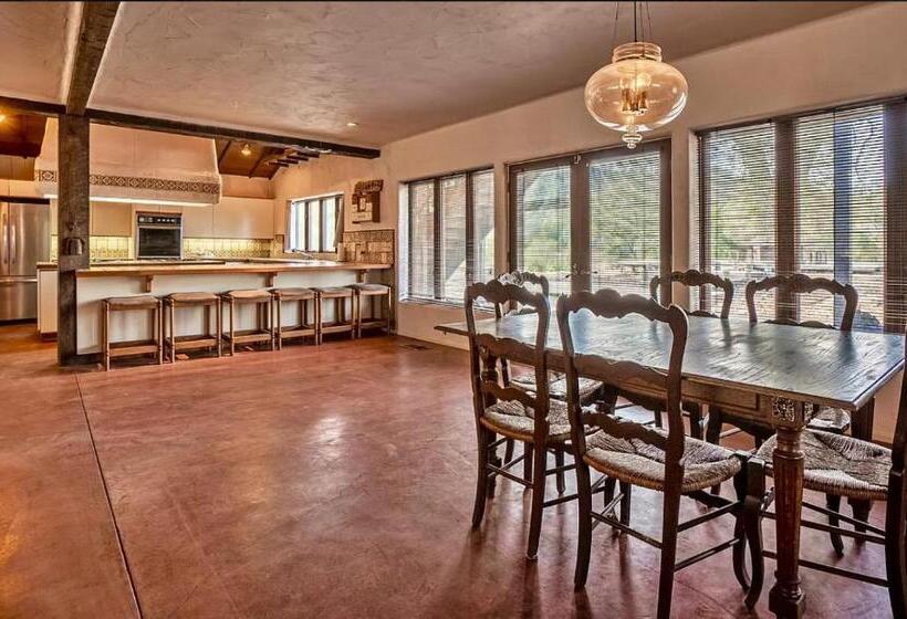 酒店 Sierra Foothills Haven