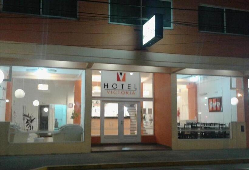 호텔 Victoria