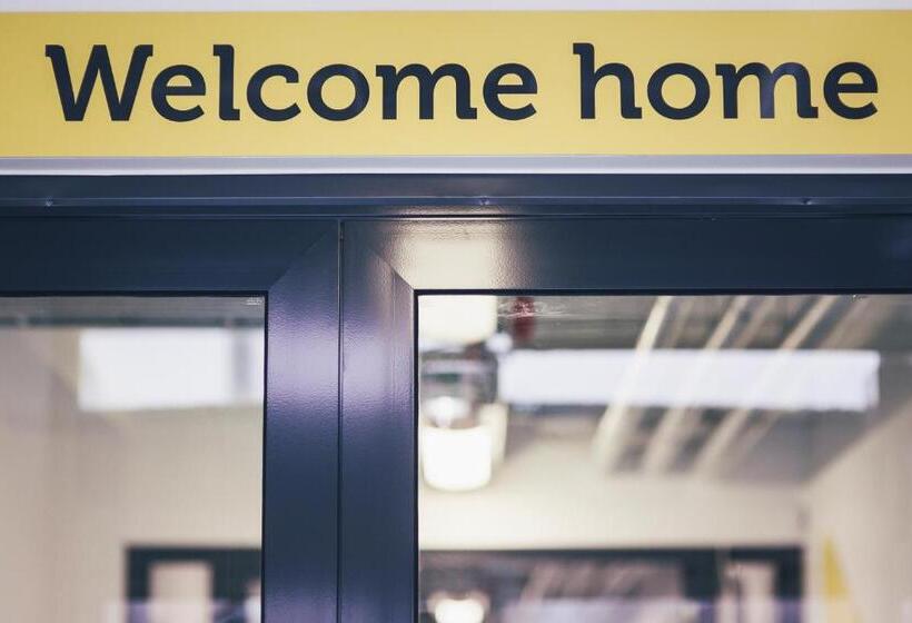 ülemiste Airport Hostel