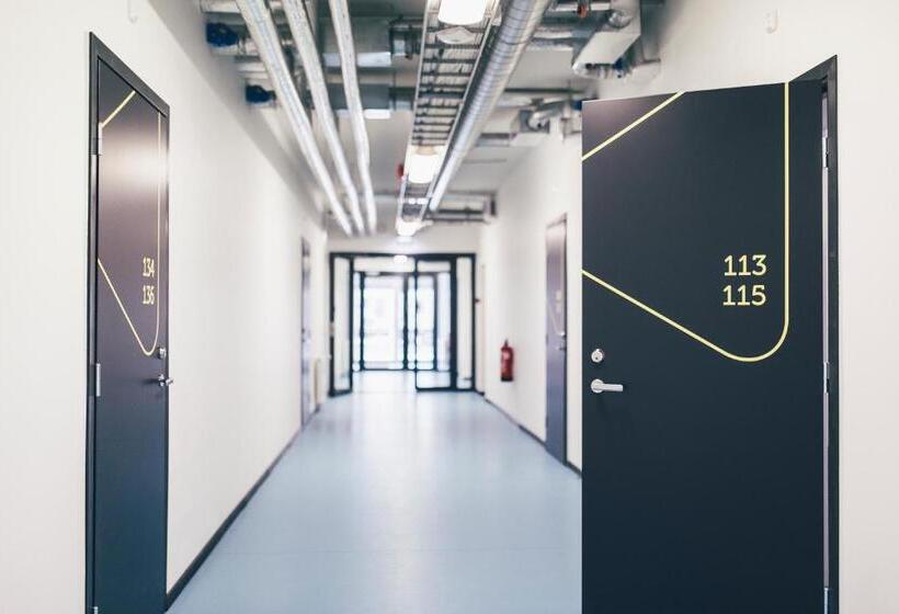 ülemiste Airport Hostel