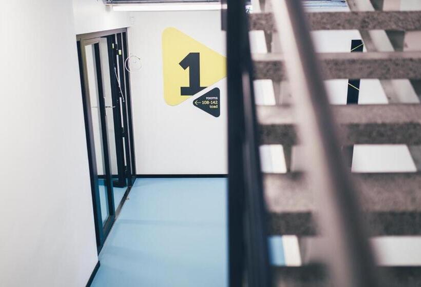 ülemiste Airport Hostel