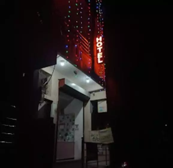 New Hotel Shree Radha Krishna Palace, Maheshwar