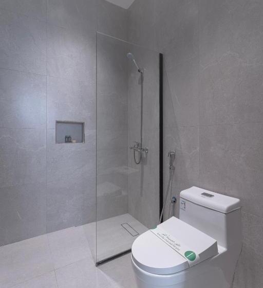 Palm Trees Resort Alammaria