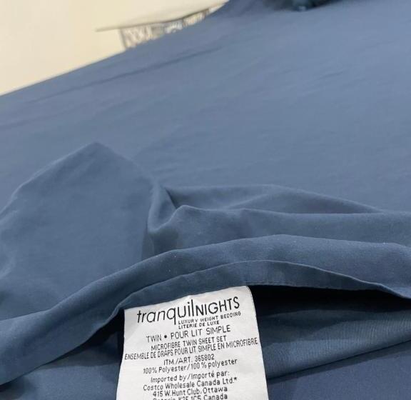 پانسیون ستوديو كبير غرفة و حمام بمكيف غسالة تلفاز واي فاي