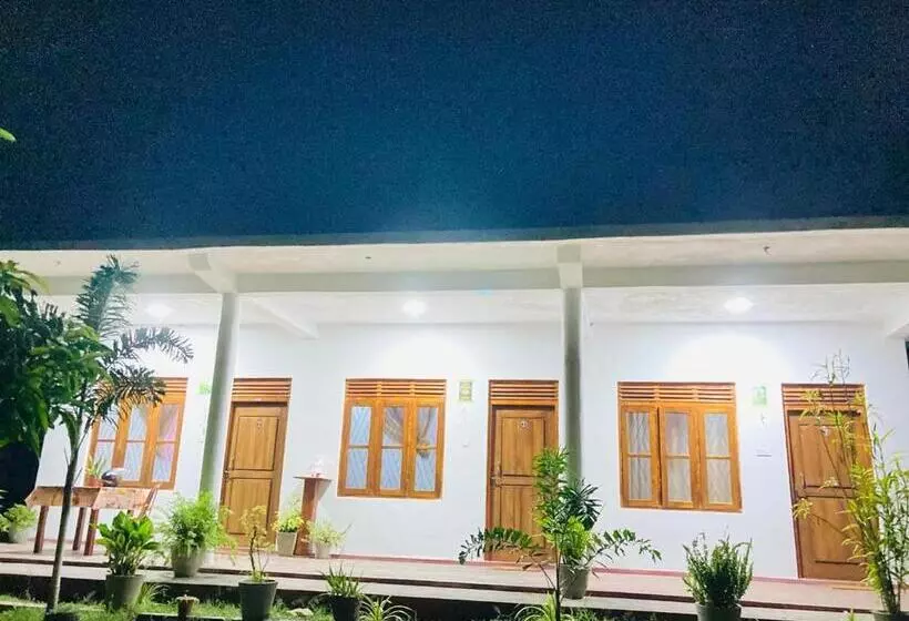 پانسیون Eco Paradise Guest House