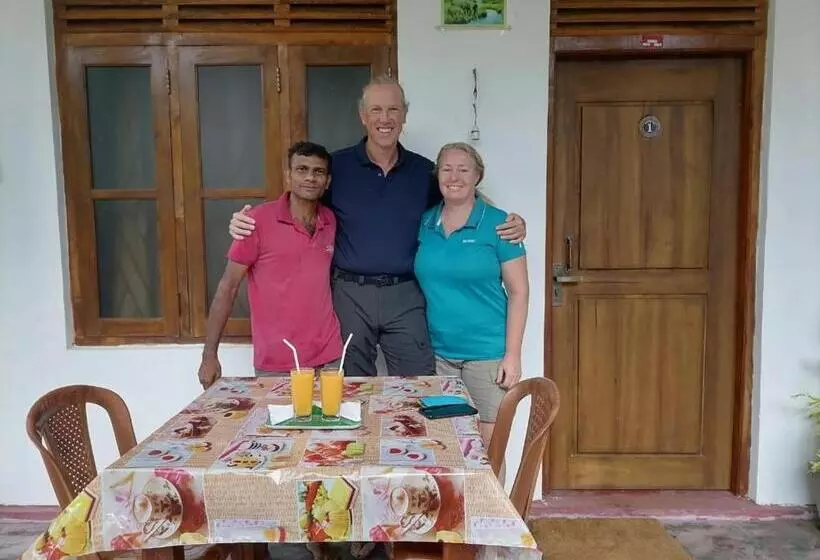 پانسیون Eco Paradise Guest House