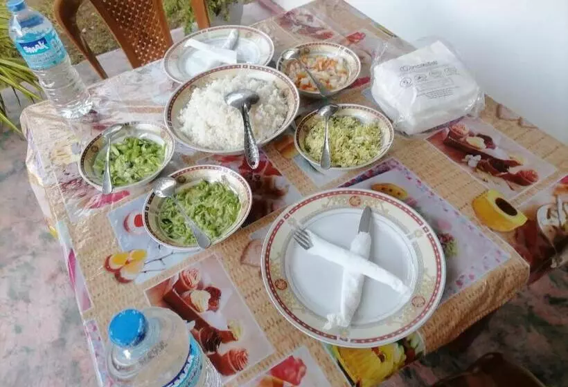 پانسیون Eco Paradise Guest House