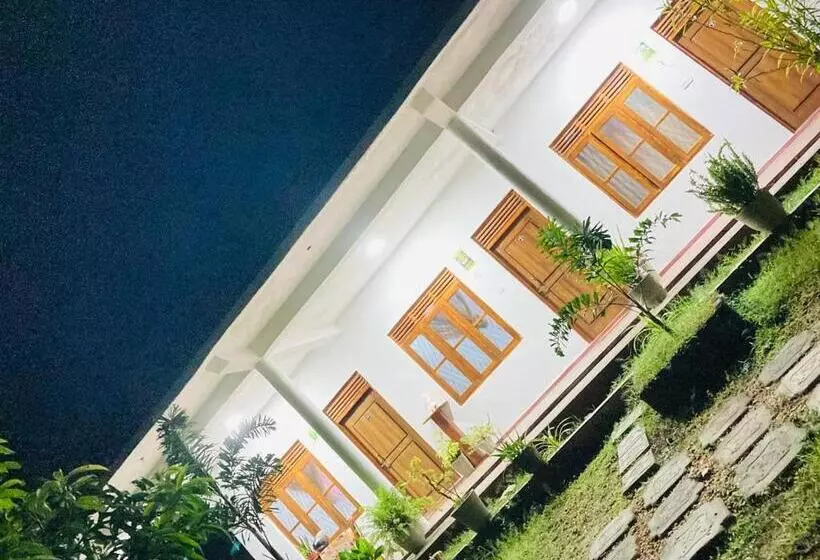 پانسیون Eco Paradise Guest House