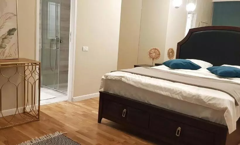 Majatalo Elania Residence