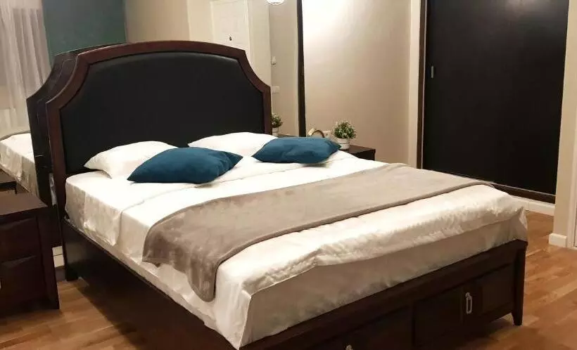 Majatalo Elania Residence