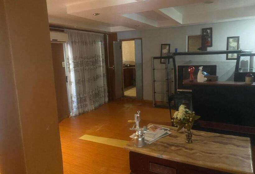 پانسیون Juzee Guest House And Accommodation