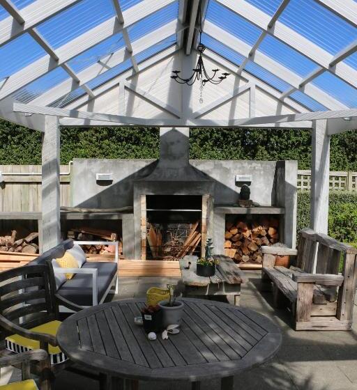 펜션 La Riviera Guesthouse