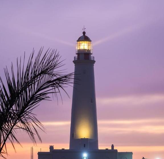 Pension Las Palmas Beach Hostel