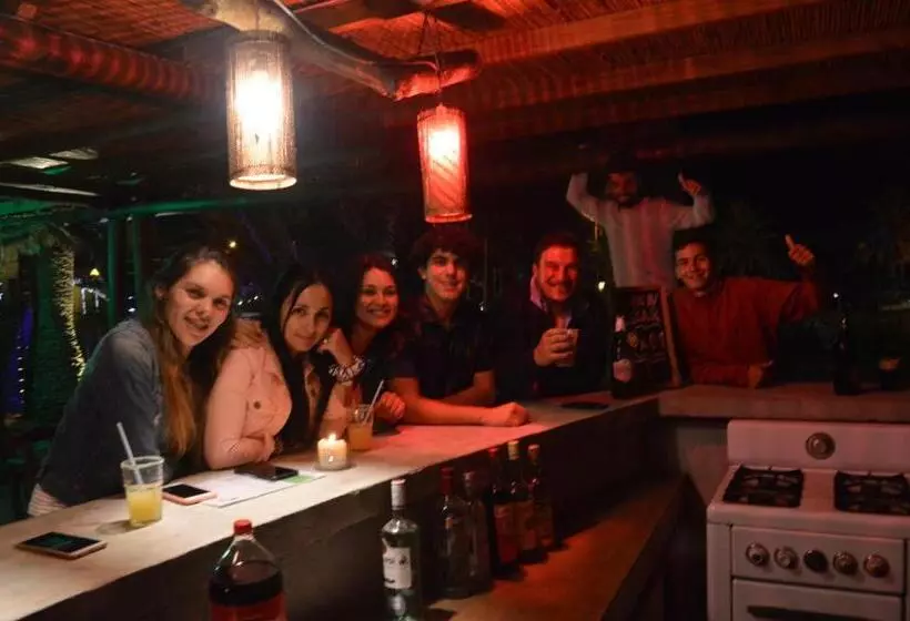 ペンション Las Palmas Beach Hostel