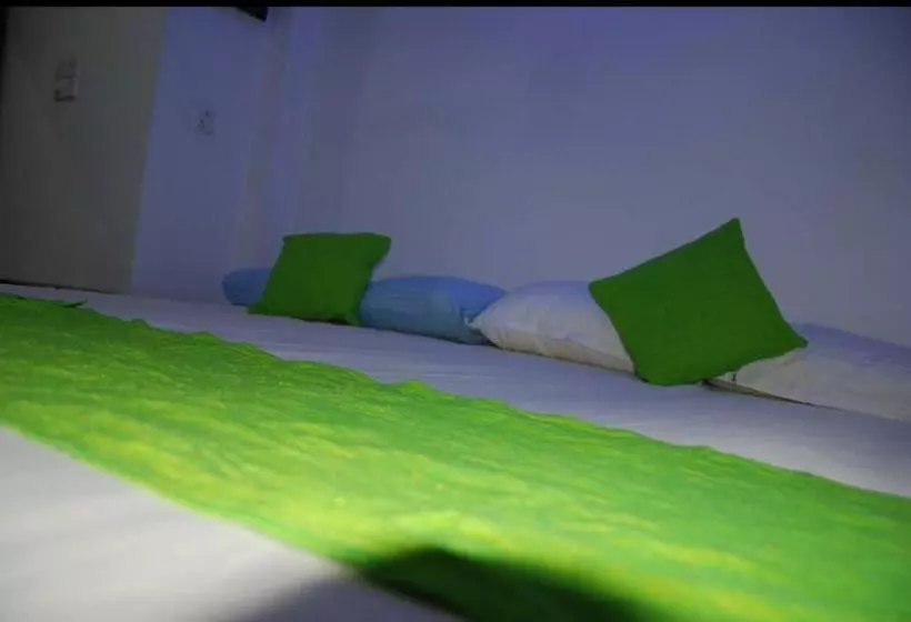 ペンション Surf Lodge