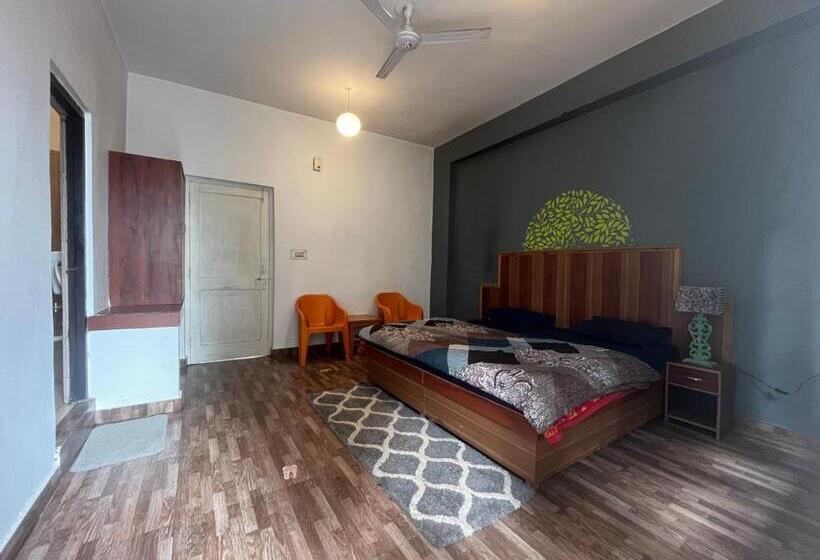 פנסיון Tripzlabs