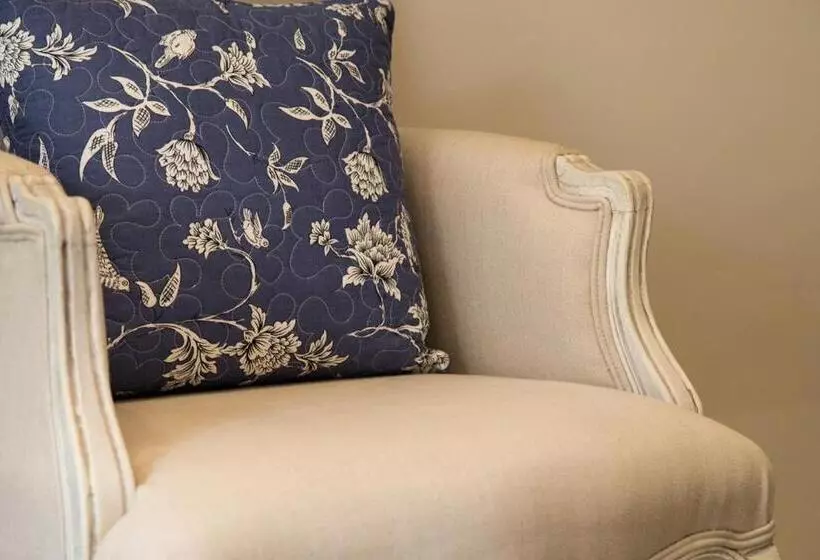 Majatalo Via S Guesthouse