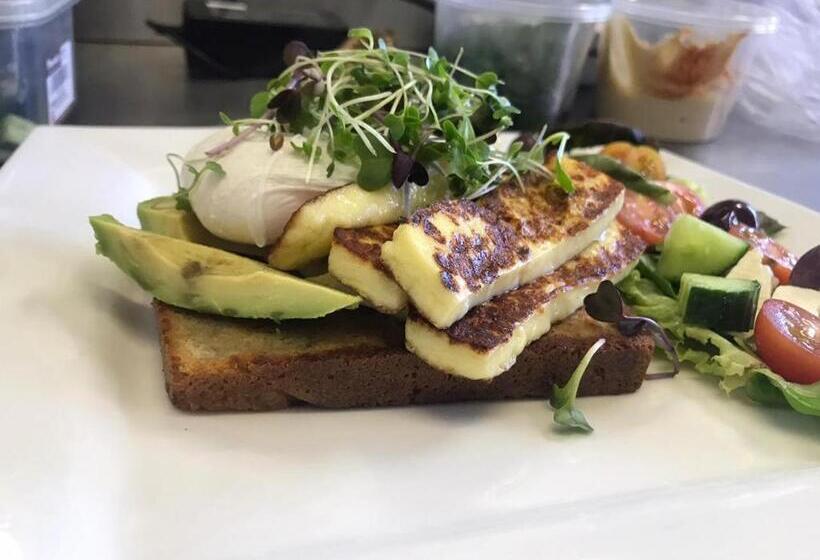 بنسيون Via S Guesthouse