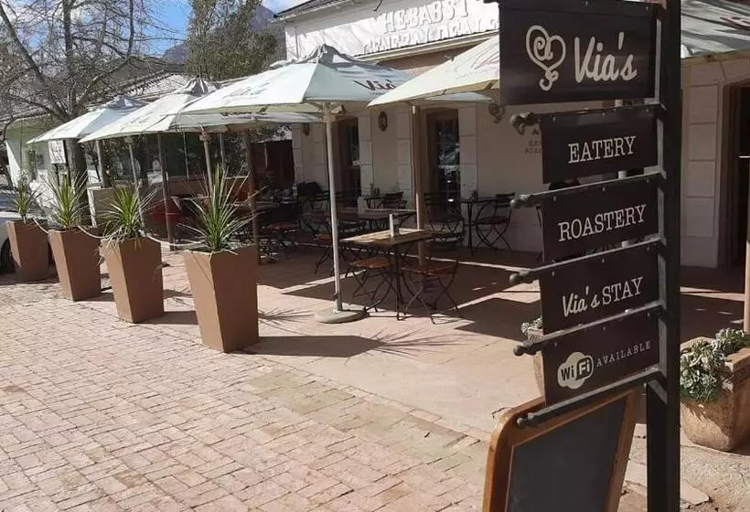 Majatalo Via S Guesthouse